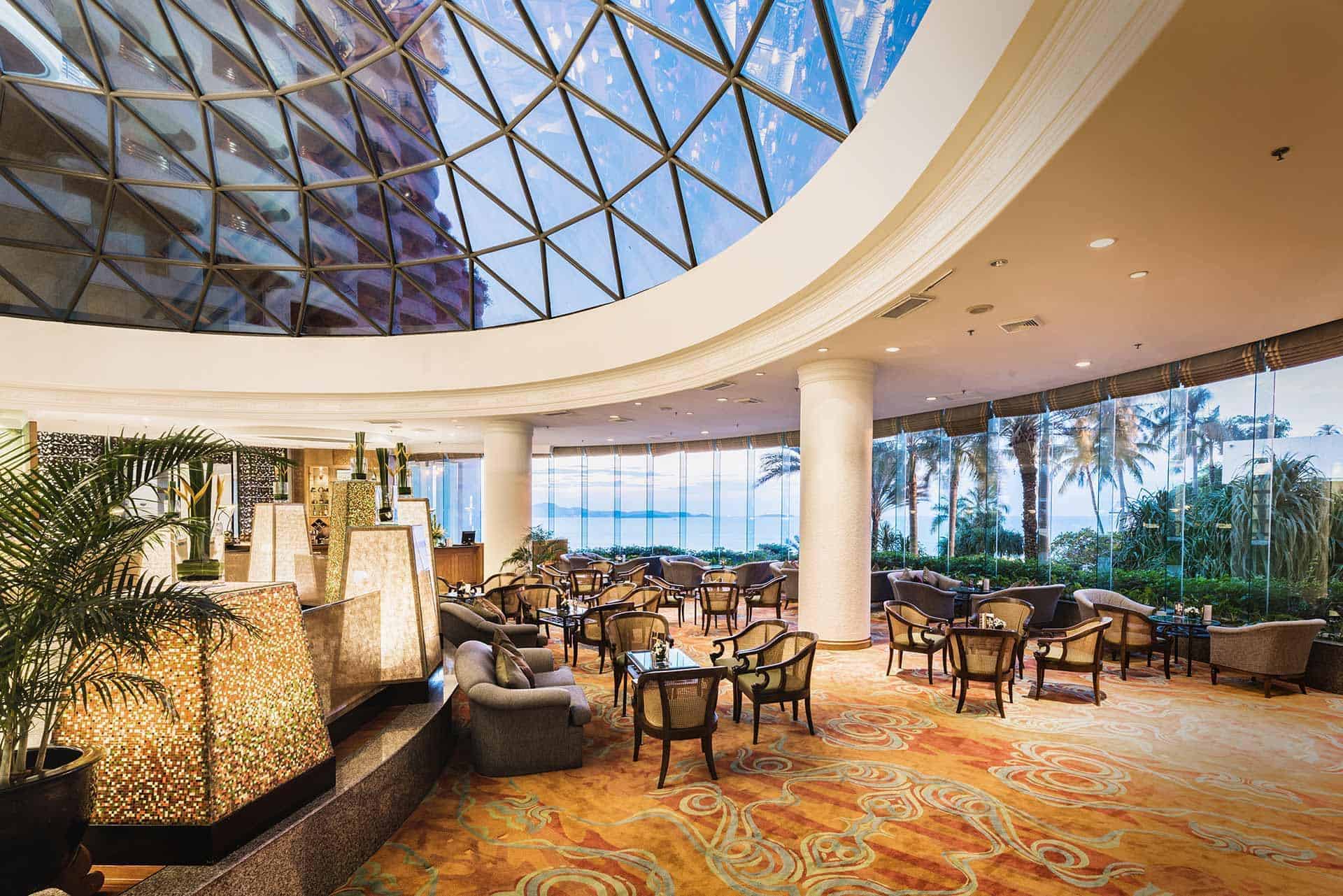 GrandHotel27