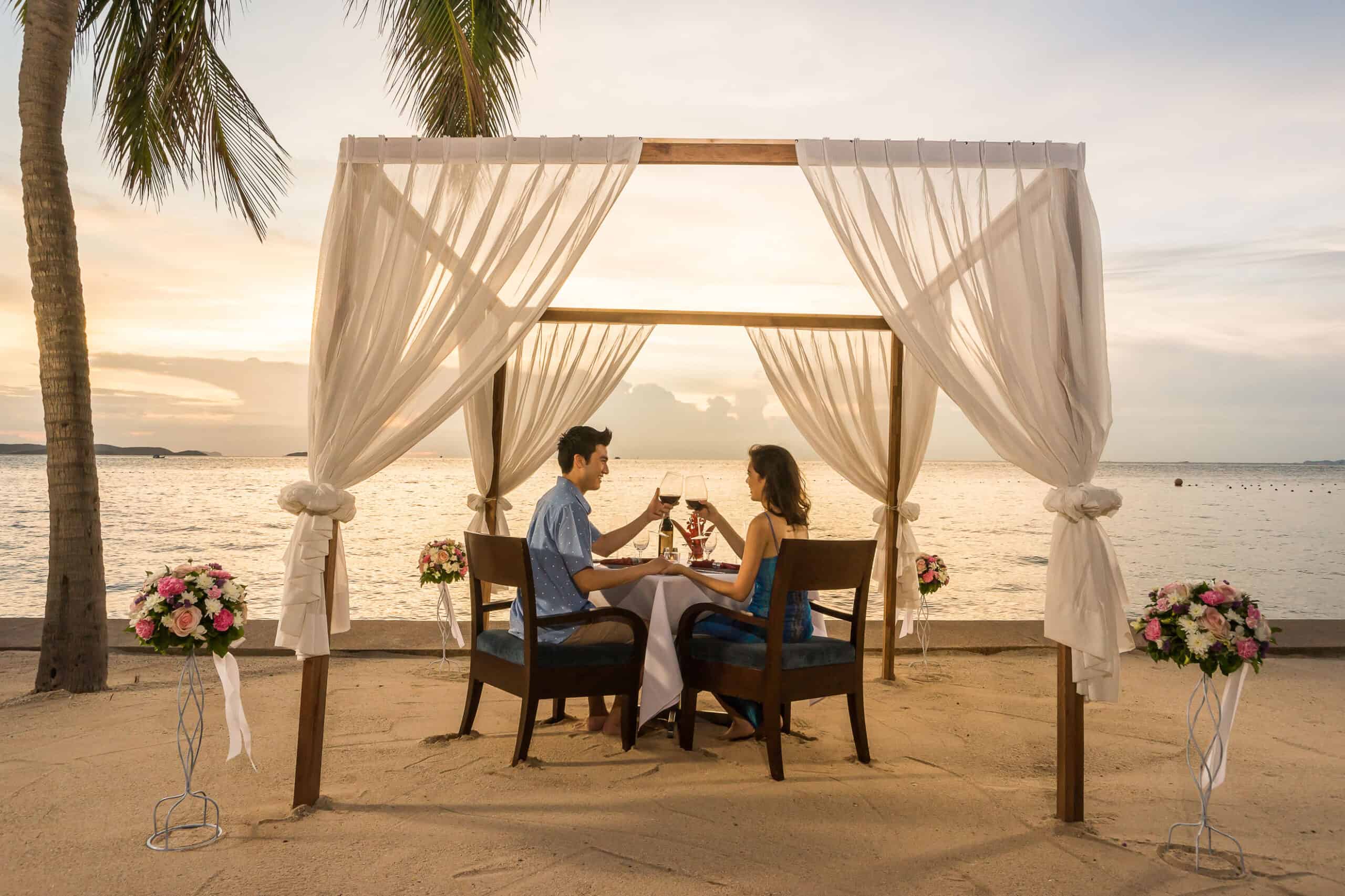 Dining-by-the-Sea-Banner