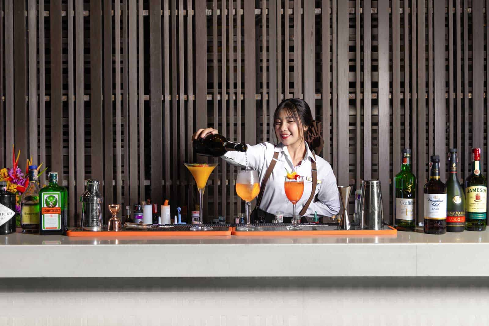 RC_Bar-Sunset-Terrace-8