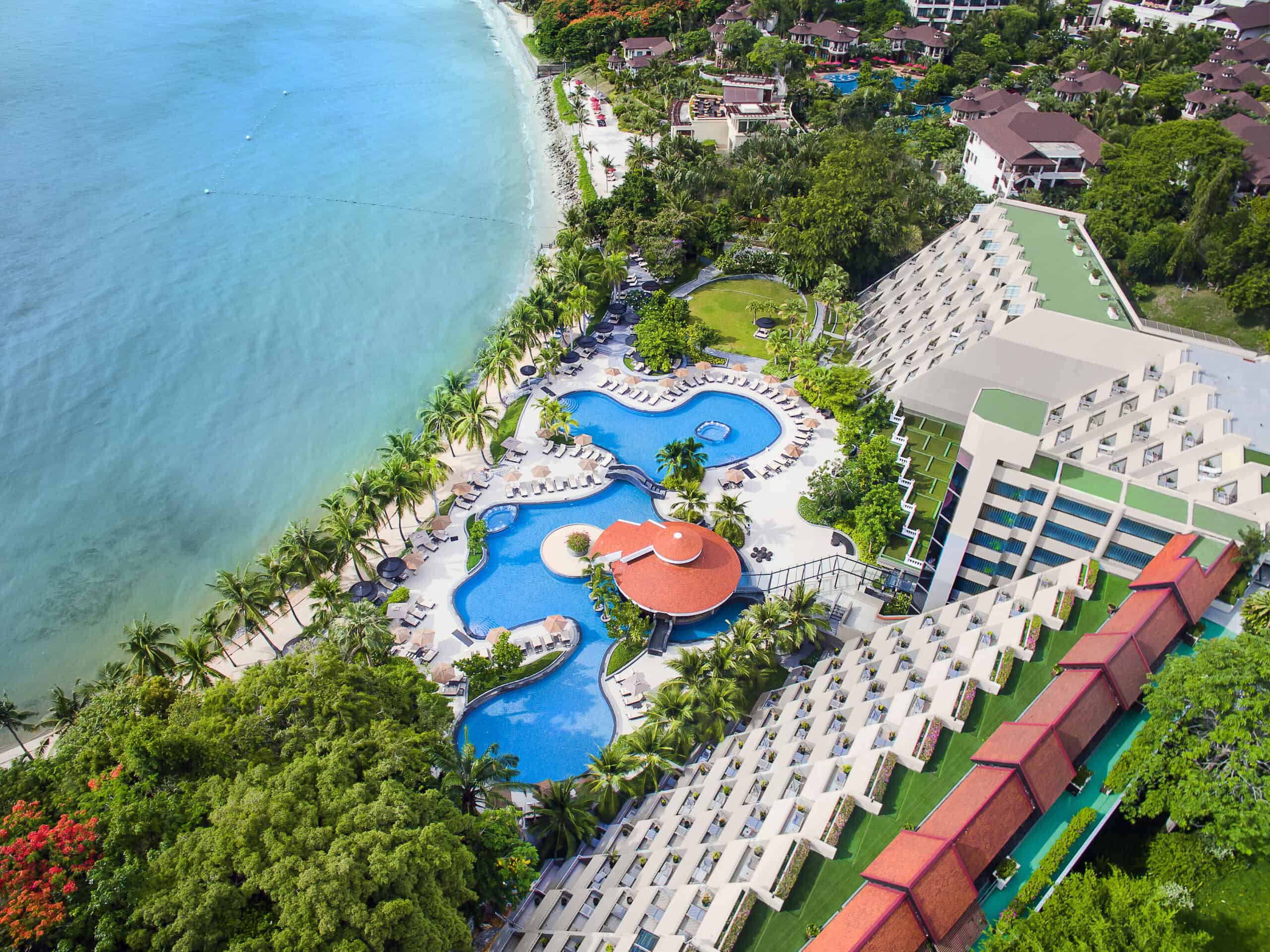 Royal Wing Suites & Spa-Overview-02