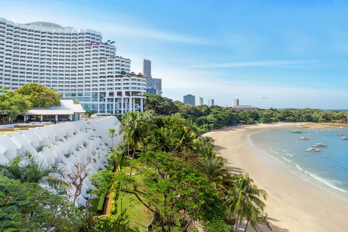 stay at the royal cliff hotels using uob credit card promotions