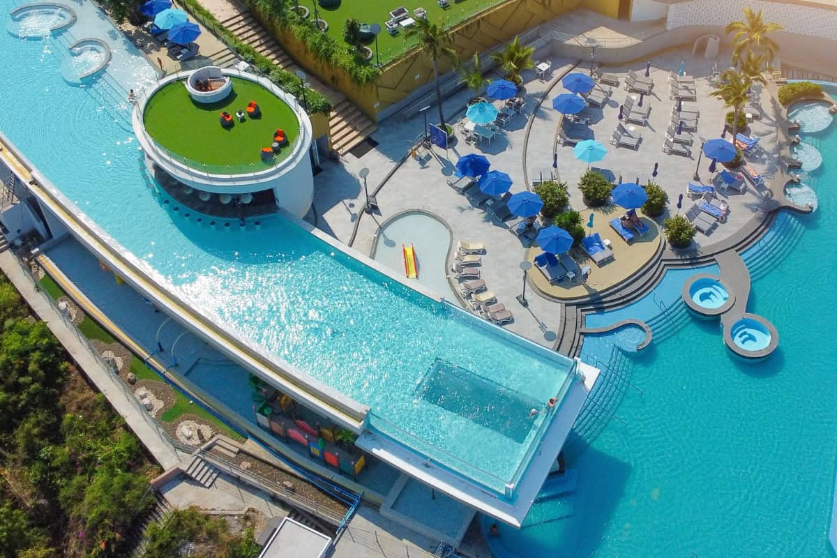 royal cliff beach hotel swimming pool