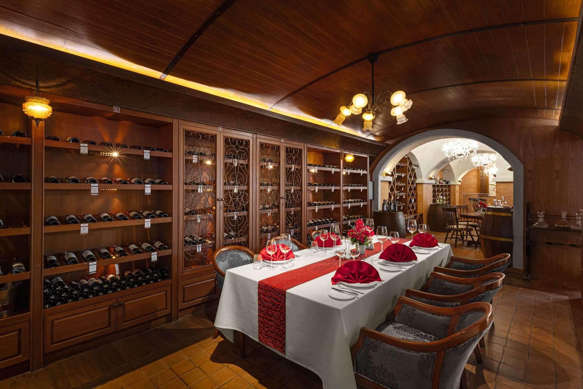 RC_Wine-Cellar-01