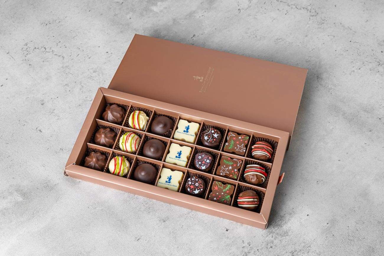 RC_Homemade-Chocolate-Pralines-6