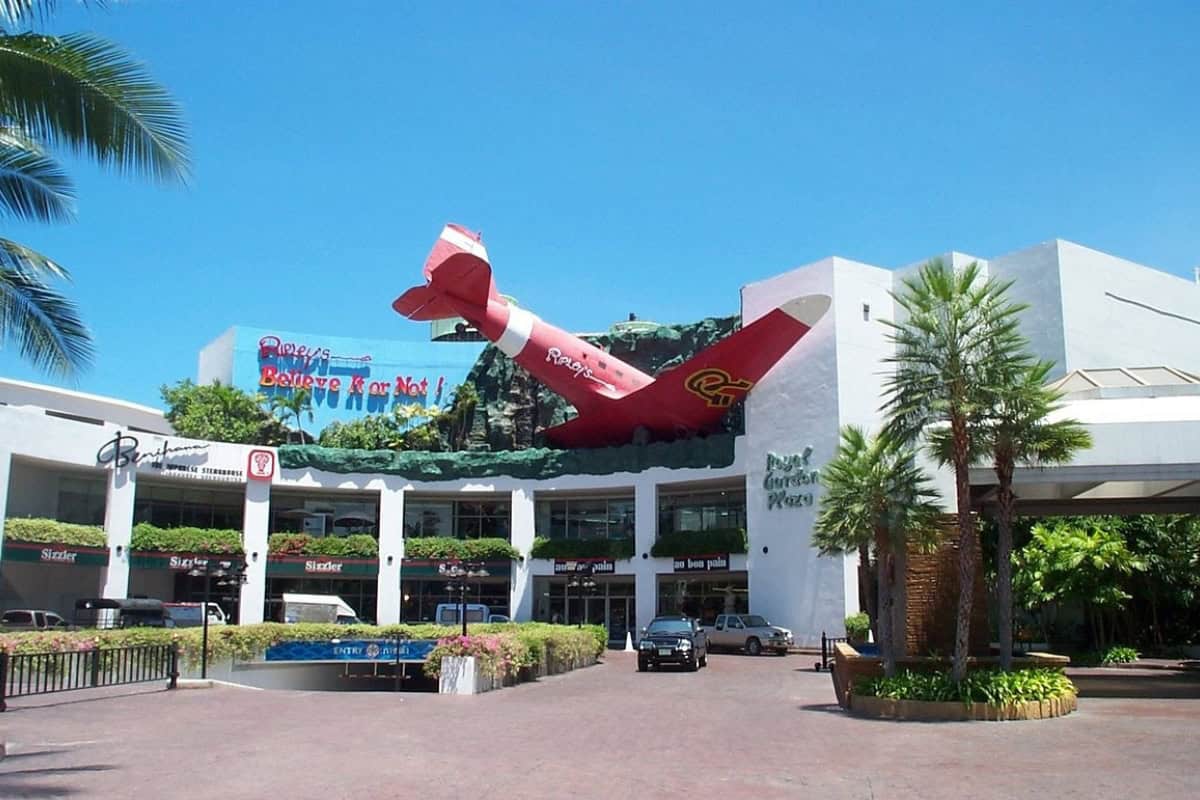 royal garden mall in pattaya