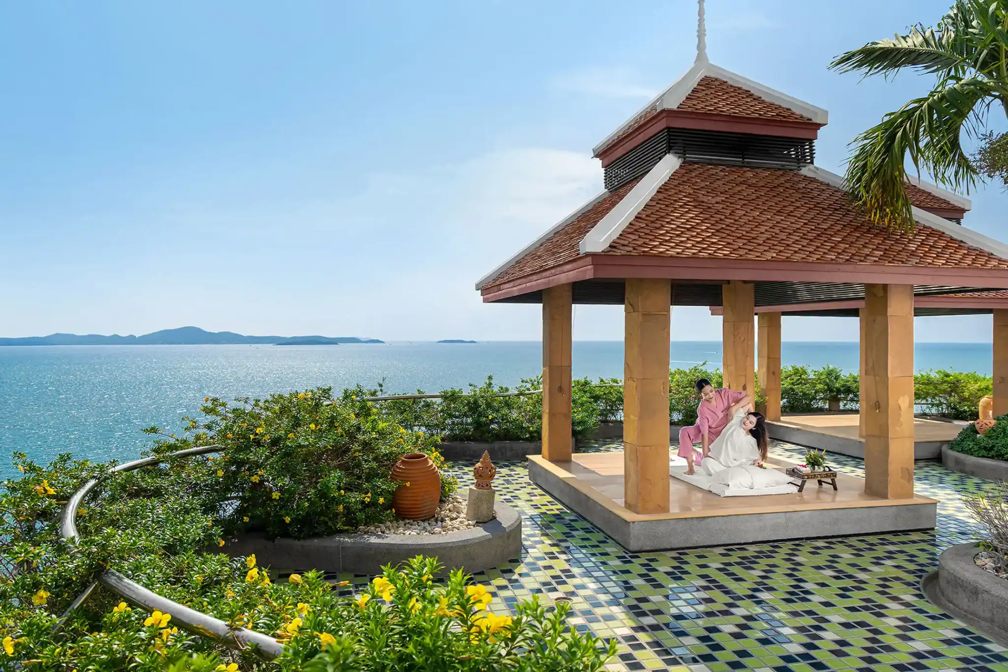 180 Degree Sea View @ Royal Cliff Grand Hotel