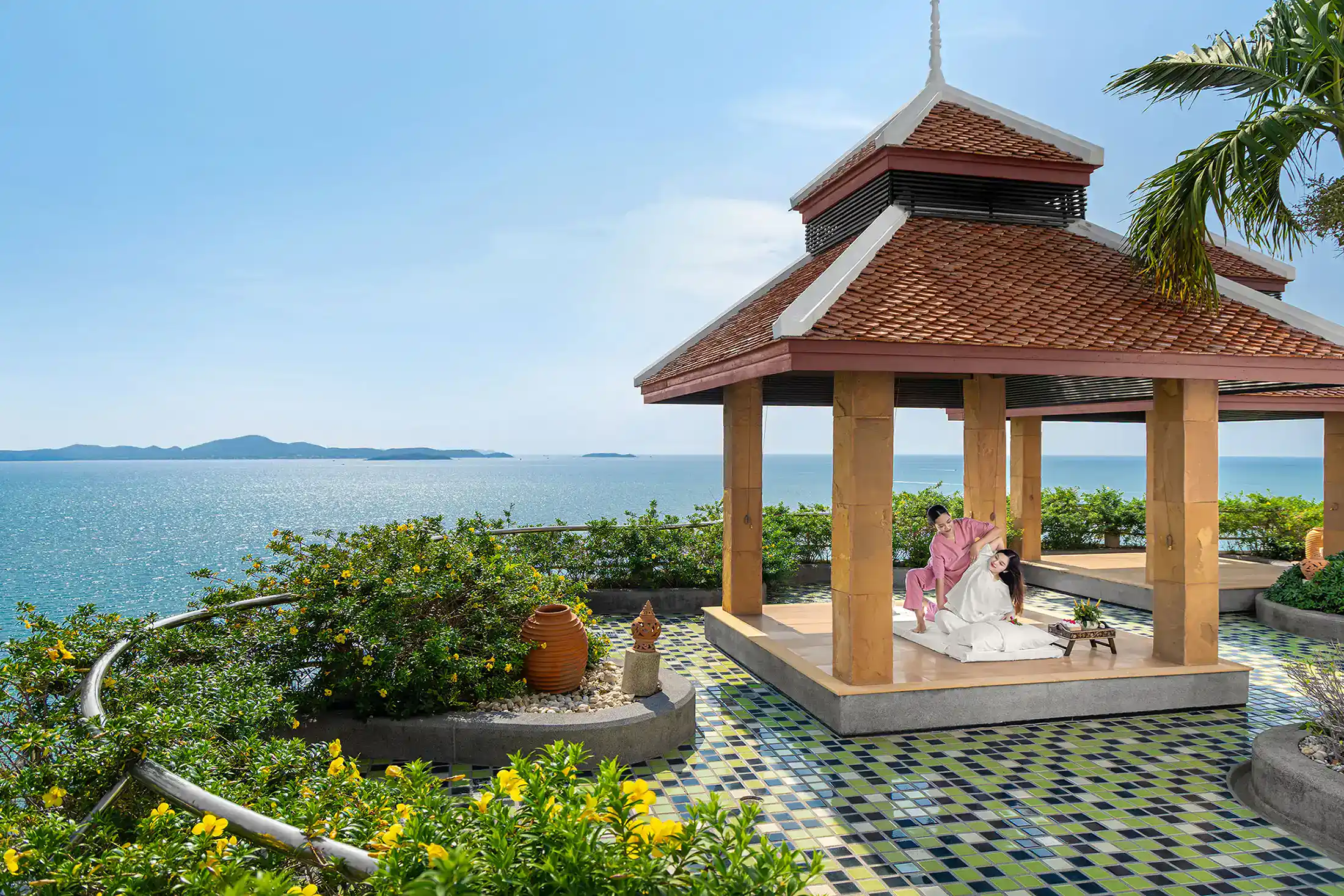 180 Degree Sea View @ Royal Cliff Grand Hotel