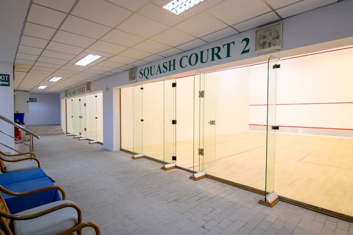 squash court in pattaya at fitz club