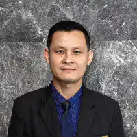 Author-Bio-K_Vichai-Pooarlai