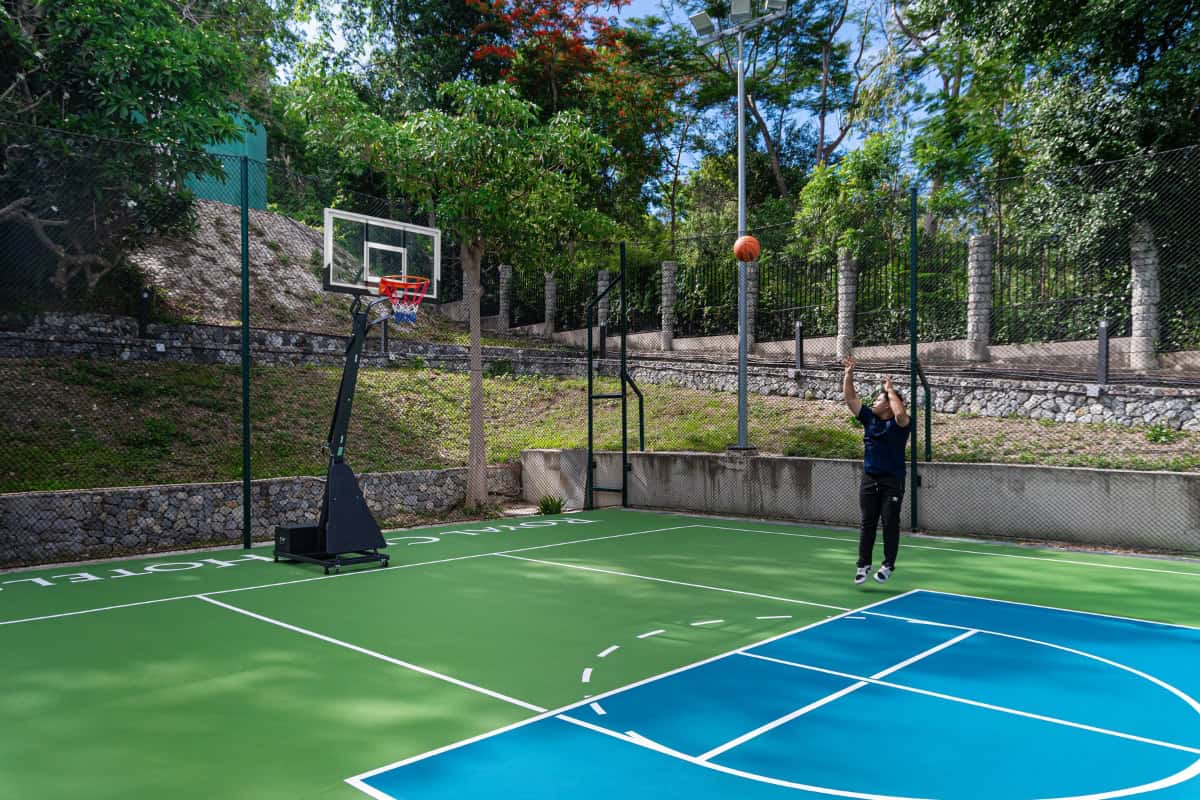 basketball court in pattaya with cooltop technology
