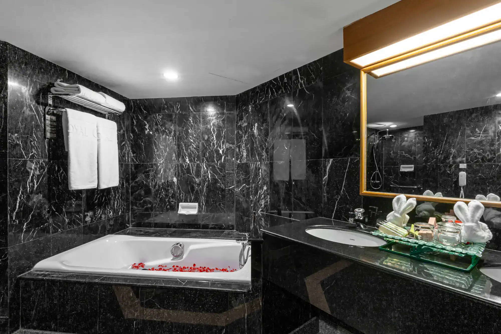 RC_Regency Suite 2 - 16