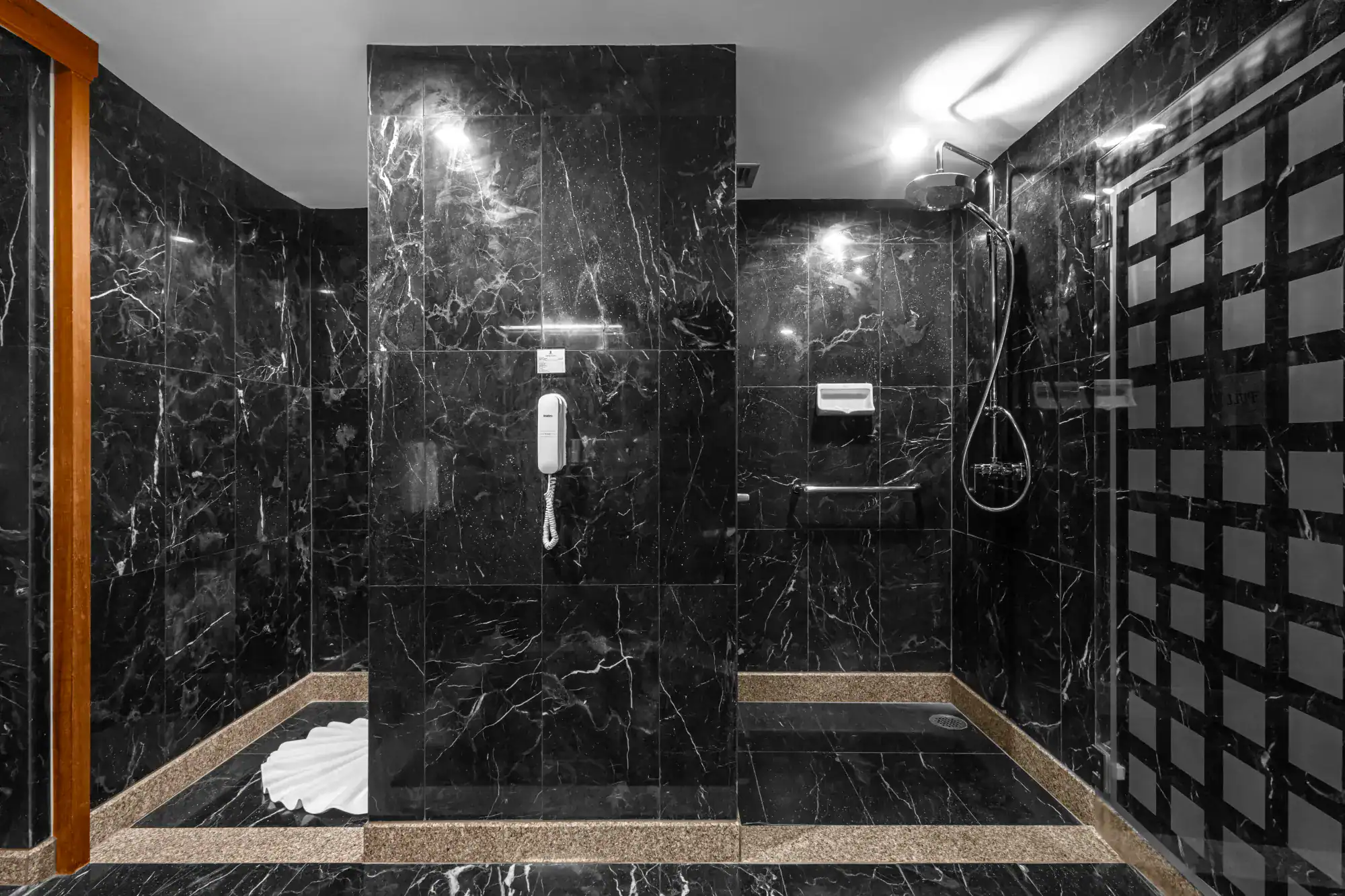 RC_Regency Suite 2 - 17