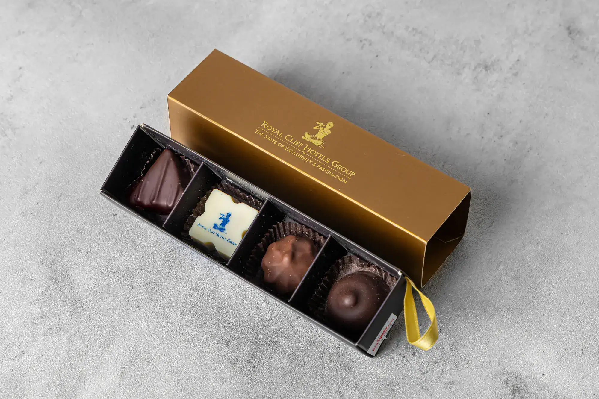 RC_Homemade Chocolate Pralines - 2