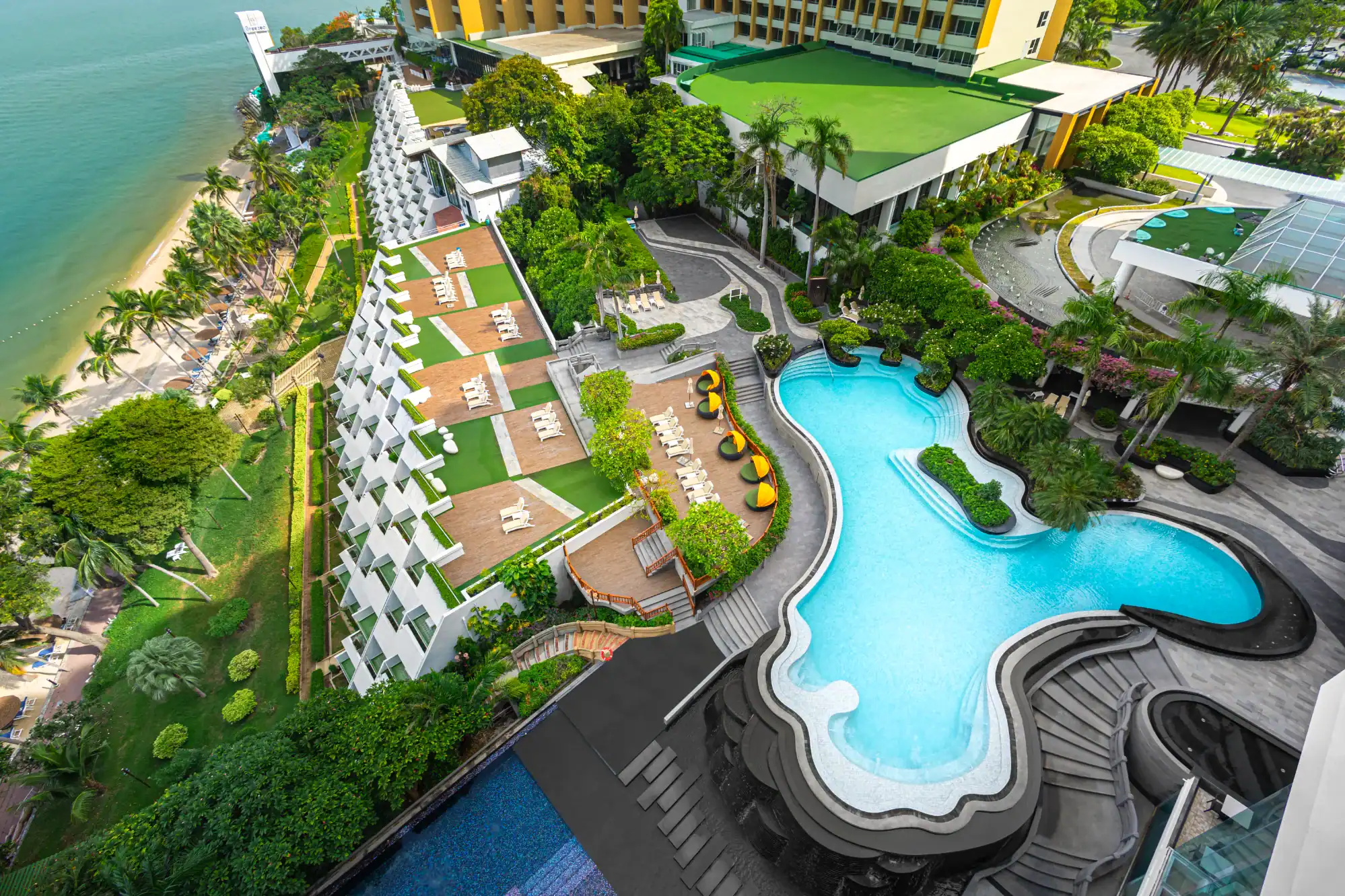 RC_New Pool Grand - 03